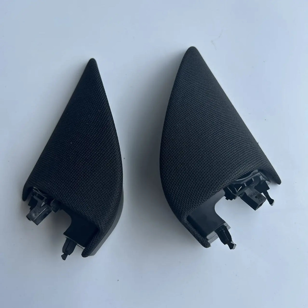 1498204-00-B / 1498205-00-B Front A-Pillar Tweeter Speaker Cover for Tesla Model Y  Modtesla