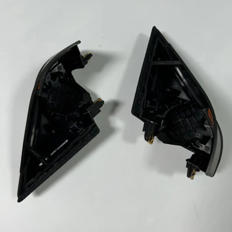1095657-00-F / 1095686-00-F Front A-Pillar Tweeter Speaker Cover for Tesla Model 3  Modtesla